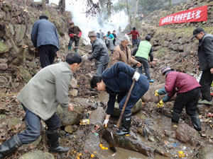 River clean-up in Puxi Village